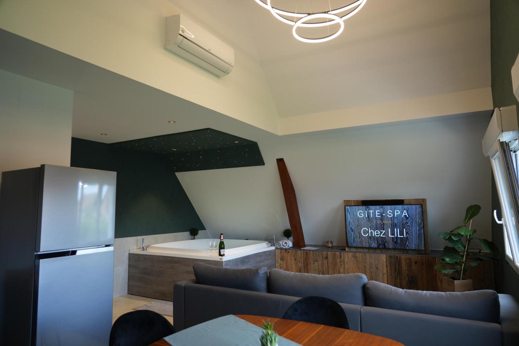 Gite Spa L'Atelier Emile - Spa Privatif - 5 Min Colmar Sainte-Croix-en-Plaine Exterior photo